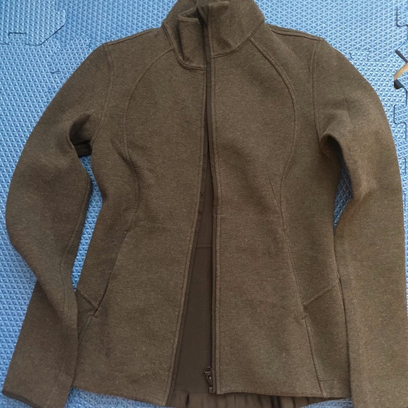 Lululemon zip up jacket - Picture 2 of 9